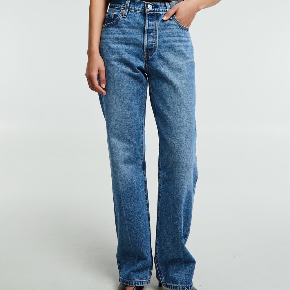 Levi's 501 ‘90s Women's Jeans Drew Me In